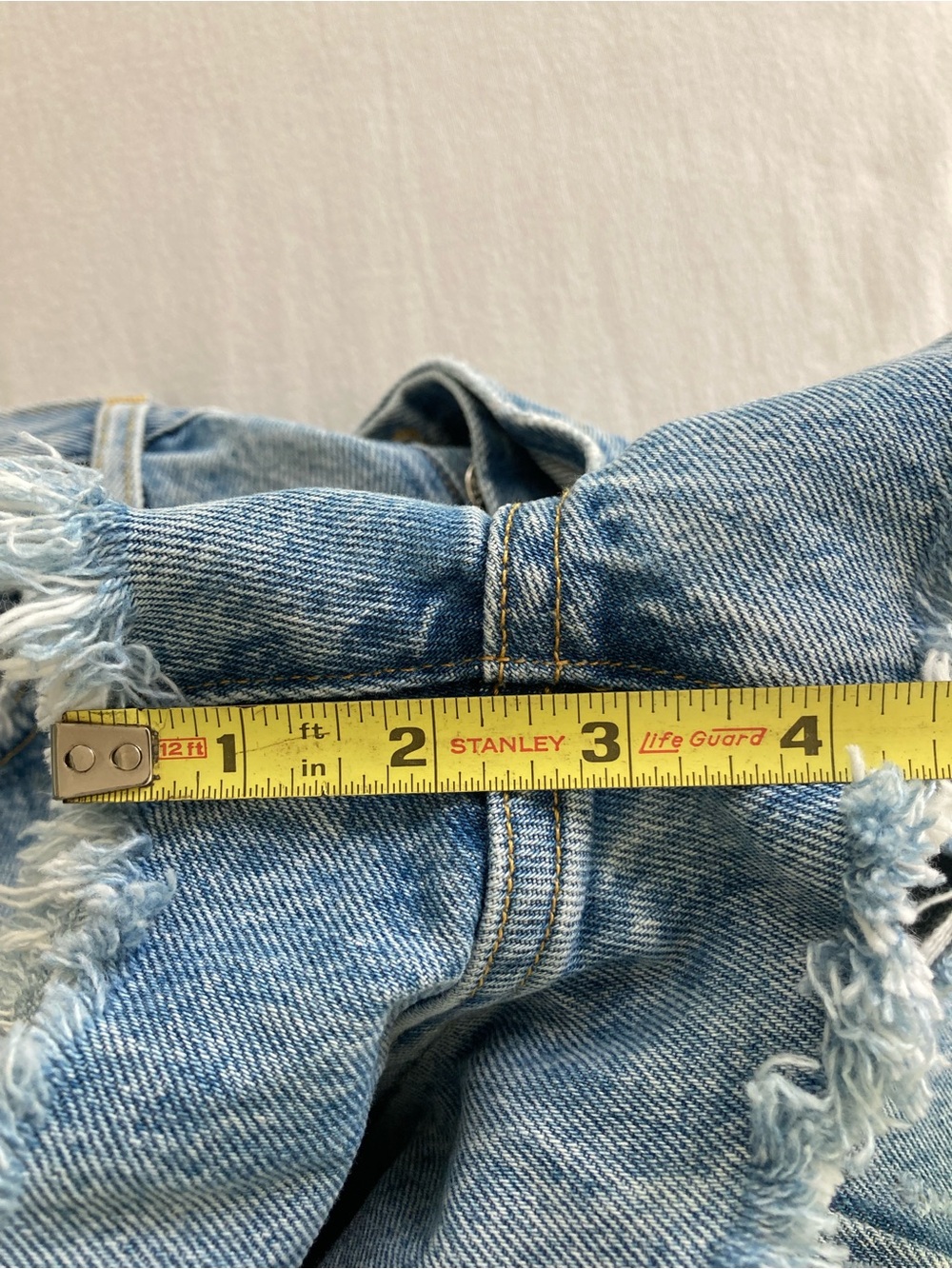 Agolde Parker Jean Shorts size 26 - Picture 7 of 10